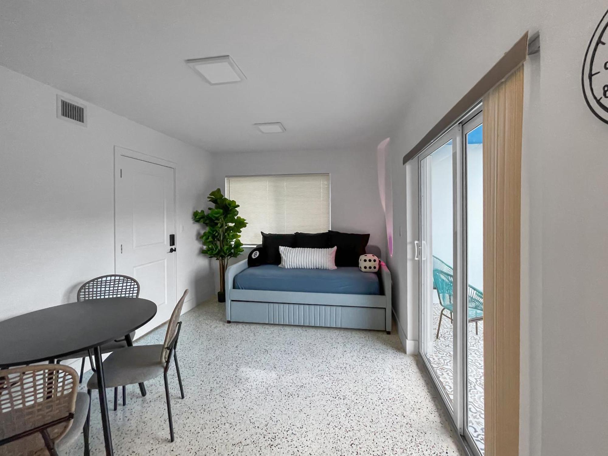 Apartamento Newly Remodeled Full